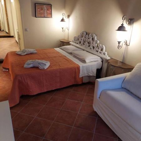 Casa Vacanze Campo De' Fiori ローマ エクステリア 写真